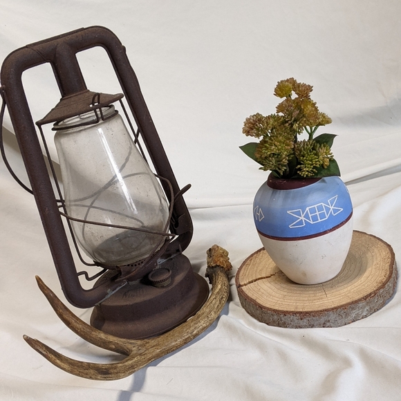 Native Pottery - Picture 6 of 11